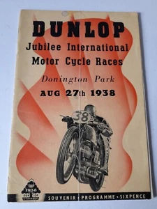 Carreras de motos Donington parque. Programa de carreras de motos Dunlop Jubilee. - Imagen 1 de 6