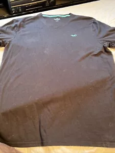 Hollister Mens Black V-neck T-shirt. Size XL - Picture 1 of 5