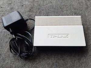TP-LINK TL-R402M Router, 10/100 Mbps, 4-Port-Switch, RJ-45, gebraucht - Bild 1 von 3
