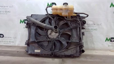 Ventilador de refrigeración Dodge Ram 1500 2016-2018 radiador OEM 52014948AC/68217820AB Foto 1 de 4