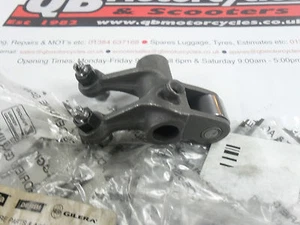 VESPA GTS125 GTS250 GTS300 GTV300 EXHAUST ROCKER ARM B019354 F41 - Picture 1 of 5