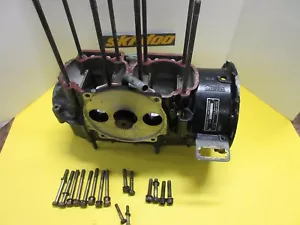 ski-doo rotax 462 formula sp ss25 crankcase assembly - Picture 1 of 10
