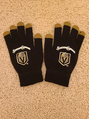 Golden Knights Las Vegas Hockey NHL Fan GLOVES Adult Sizing Black/Gold Logo SM/M Cover