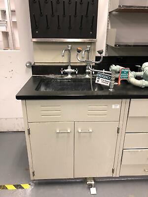 Lab Sinks Each With 2 Faucets And Eyewash Station 30 X22 X36  Deep • 450$