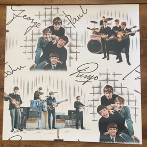 Vintage 1964 Beatles Wallpaper From Canada...Mint Condition - Picture 1 of 3