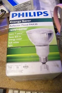 nos philips 16 w 120 v PAR30 Medium Screw (E26) Base light bulb - Picture 1 of 3