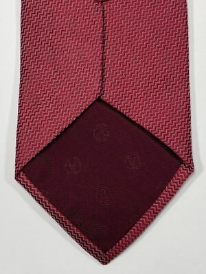 CORBATA A RAYAS MICRO DIAGONALES ARMANI COLLEZIONI ROJA 75% SEDA HECHA EN ITALIA TONAL Foto 1 de 4