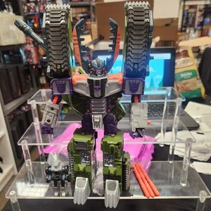 Transformers 2003 Armada Megatron w/Leader-1 Loose/Complete - Picture 1 of 14
