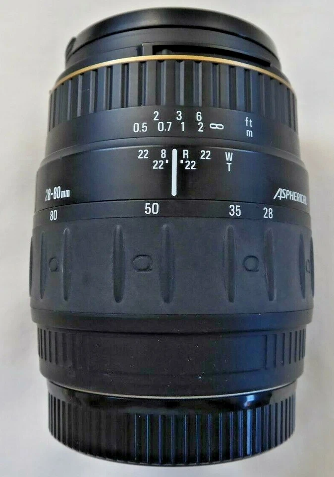 Quantaray 28-80mm f3.5-5.6 Multicoat Zoom lens for Minolta AF & Sony Alpha A - Image 1 of 3