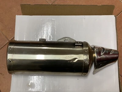 Scarico Silenziatore destro TRIUMPH Speed Triple 1050 2005/2006 Copri Marmitta - Immagine 1 di 4