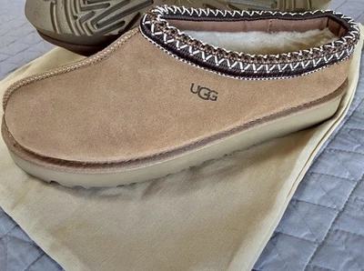 Zapatilla UGG Tasman II Castaño Gamuza Para Mujer Talla 7 Con Bolsa Antipolvo Foto 1 de 4