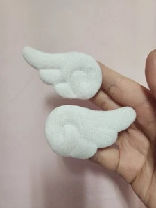 Hot Topic Fuzzy Angel Wings Hair Clip Set Anime Kawaii Fashion Accessory Girl - Picture 1 of 4