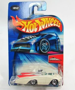 Hot Wheels 2004 First Edition Crooze Bedtime White Mattel C2744 - Picture 1 of 3