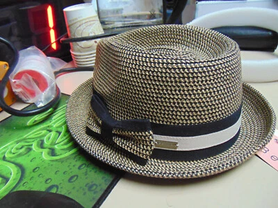 Sombrero de mujer Betmar Joanne RATTLESNAKE con lazo, talla única: se adapta a la mayoría Foto 1 de 4