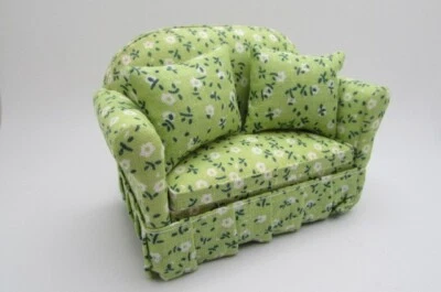 Dollhouse Miniature Living Room Love Seat Green Floral & Pillows CLA10826 - Image 1 of 4