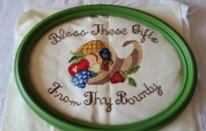 Fertiges Erntedank Füllhorn Segne diese Geschenke mit Rahmen - Bild 1 von 2