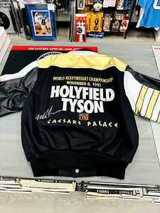 Autographed Mike Tyson vs Holyfield 1991 Caesar’s Palace VIP Ringside Jacket JSA - Picture 1 of 6