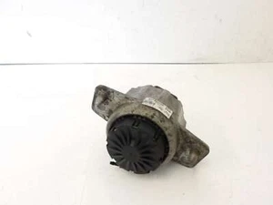 JAGUAR F PACE MK1 X761 2017-2021 AJ200D-C RIGHT O/S ENGINE MOUNT JK83-6A003-GA - Picture 1 of 7