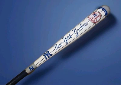 New York Yankees 33"/33oz Custom Designed Collectible Wood Baseball Bat - Image 1 of 4