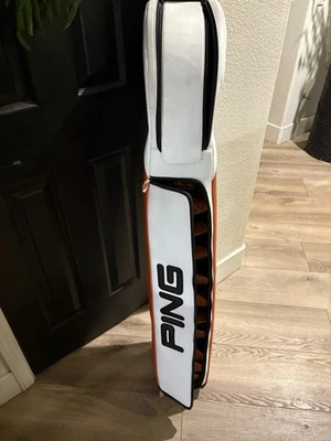 Raro - Muy difícil de encontrar - Bolsa de viaje/ajuste de golf Ping con inserto extraíble.  Foto 1 de 4