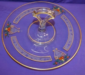 HERMOSA BANDEJA PARA SÁNDWICH DE GALLETAS TIDBIT GRABADA Y PINTADA A MANO CON MANGO CENTRAL - Imagen 1 de 8