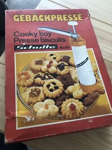 Vtg. Schulte Gebachpresse Cooky Boy Cookie Press Kit - Picture 1 of 7