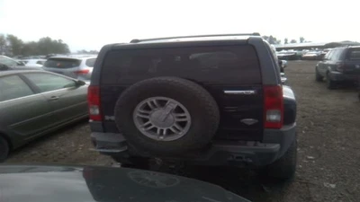 Conjunto de luz marcadora lateral usada se adapta a: Hummer H3 2008 montado en guardabarros Foto 1 de 4