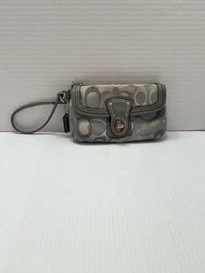 Coach Grey Wristlet CC Jacquard Print - Picture 1 of 9