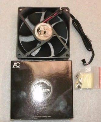 PC Computer Fan 12V 9225L 92x92x25mm 0.1A 3-Pin. 1500 RPM, ISO9001 Certified - Image 1 of 4