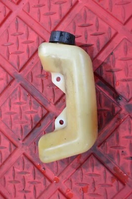 Weed Eater FeatherLite Plus 21cc String Trimmer OEM Fuel Tank 530-038592 - Image 1 of 4