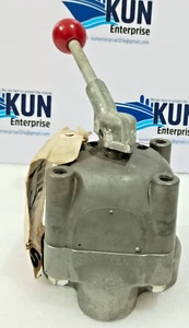 BARKSDALE 6943S3AC3-MC-J PRESSURE CONTROL VALVE SN022009 WPR 2400 PSI #2 - Picture 1 of 5