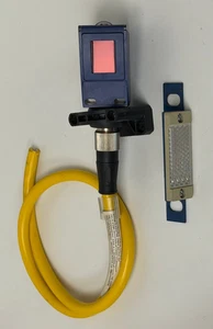SENSOR TELEMECANIQUE SQUARE D SCHNEIDER XUC9ARCTU78 - MONTAJE - REFLECTOR - CABLE - Imagen 1 de 17