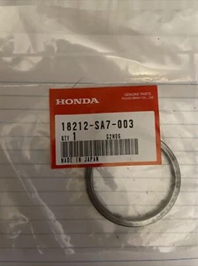 Lote #5124 - Junta de tubo colector de escape original HONDA OEM 18212-SA7-003 - Imagen 1 de 3