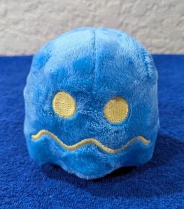 Peluche Ms. Pac-Man 5" Blue Ghost 2020 Toy Factory Bandai Namco sin etiqueta - Imagen 1 de 5