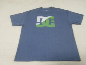 DC Hemd Herren XL Blau Kurzarm Freizeit Rundhals Baumwolle Grafikdruck - Bild 1 von 9