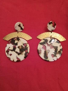 Drop Earrings, for Pierced Ears, dark brown, white & gold - Picture 1 of 5