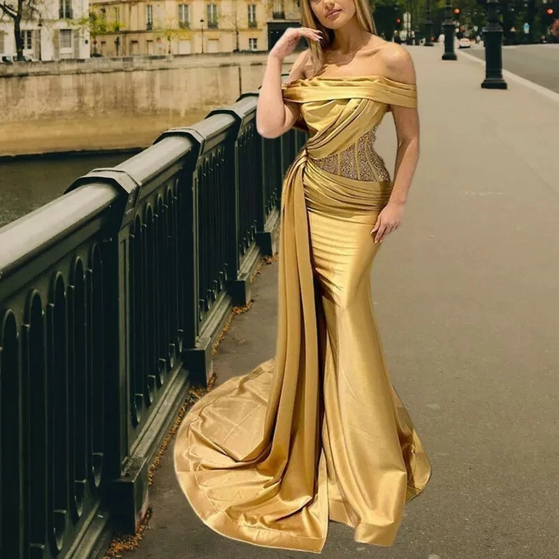 Robe satin or doré - Photo 1/1