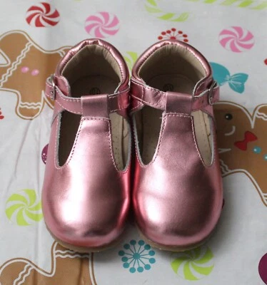 A Bear Co. NEW Toddler Girl 10 Pink Metallic T-Strap Buckle Dress Shoes MSRP $32 - Image 1 of 4