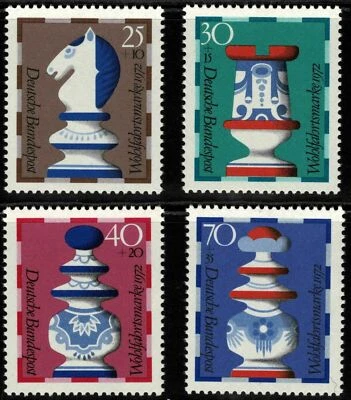 Germany 1972 Mi 742-745 MNH chess pieces - Image 1 of 3