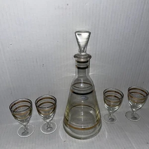 Vintage 50s MCM Decanter Bar Set and 5 Glasses Set of 5 Pcs Gold Trim - Picture 1 of 5