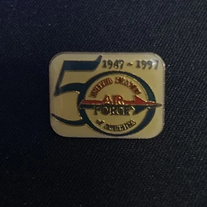1947-1997 50 Jahre United States of America Air Force Anstecknadel Hutnadel - Bild 1 von 1