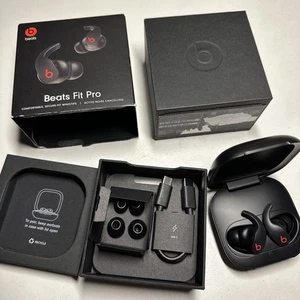 Beats by Dr. Dre Fit Pro Wireless Ohrhörer schwarz mit Box - Open Box / Neu - Bild 1 von 6