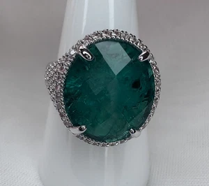 Size 9 Bomb Party May Ring- RG26979 A Wish In The Garden - Emerald on Rhodium - Picture 1 of 4