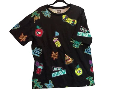 Camiseta Zoo York Gráfica Skater Todo Gráfico Mediana Negra Foto 1 de 4