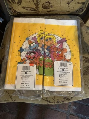 Lote de 2 fundas de mesa de plástico vintage de Plaza Sésamo nuevas selladas Foto 1 de 4