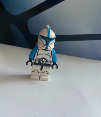 LEGO® Minifigure Star Wars Clone Trooper Lieutenant (Phase 1) sw0629 - Image 1 of 3