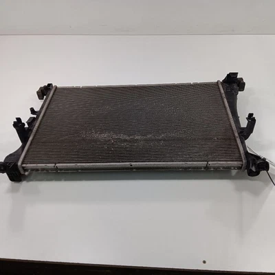 Радиатор 4 двери L модель подходит 14-19 FIAT 500 - Изображение 1 из 4