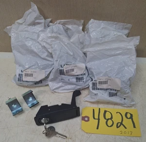 Palanca ajustable con llave de bloqueo de pestillo de gatillo de compresión operada a mano 8 piezas - negra - Imagen 1 de 9