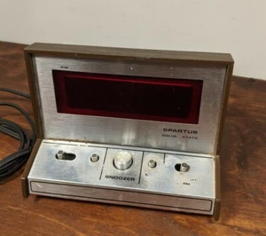 Vintage Spartus Solid State Alarm Clock Model No. 21-3004-500 Works - Picture 1 of 10