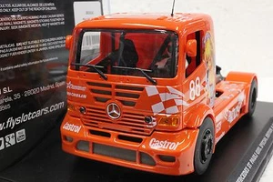 FLY 202311C MERCEDES BENZ ST. PAULI'S CHICA NARANJA OSCURO NUEVO 1/32 RANURA COCHE EN ESTUCHE - Imagen 1 de 4